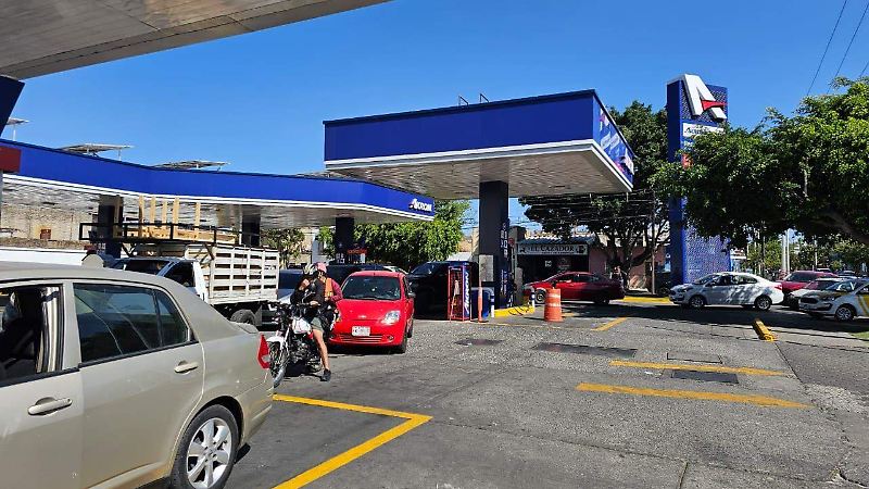 filas gasolineras - Aurelio Magaña (4).jpeg